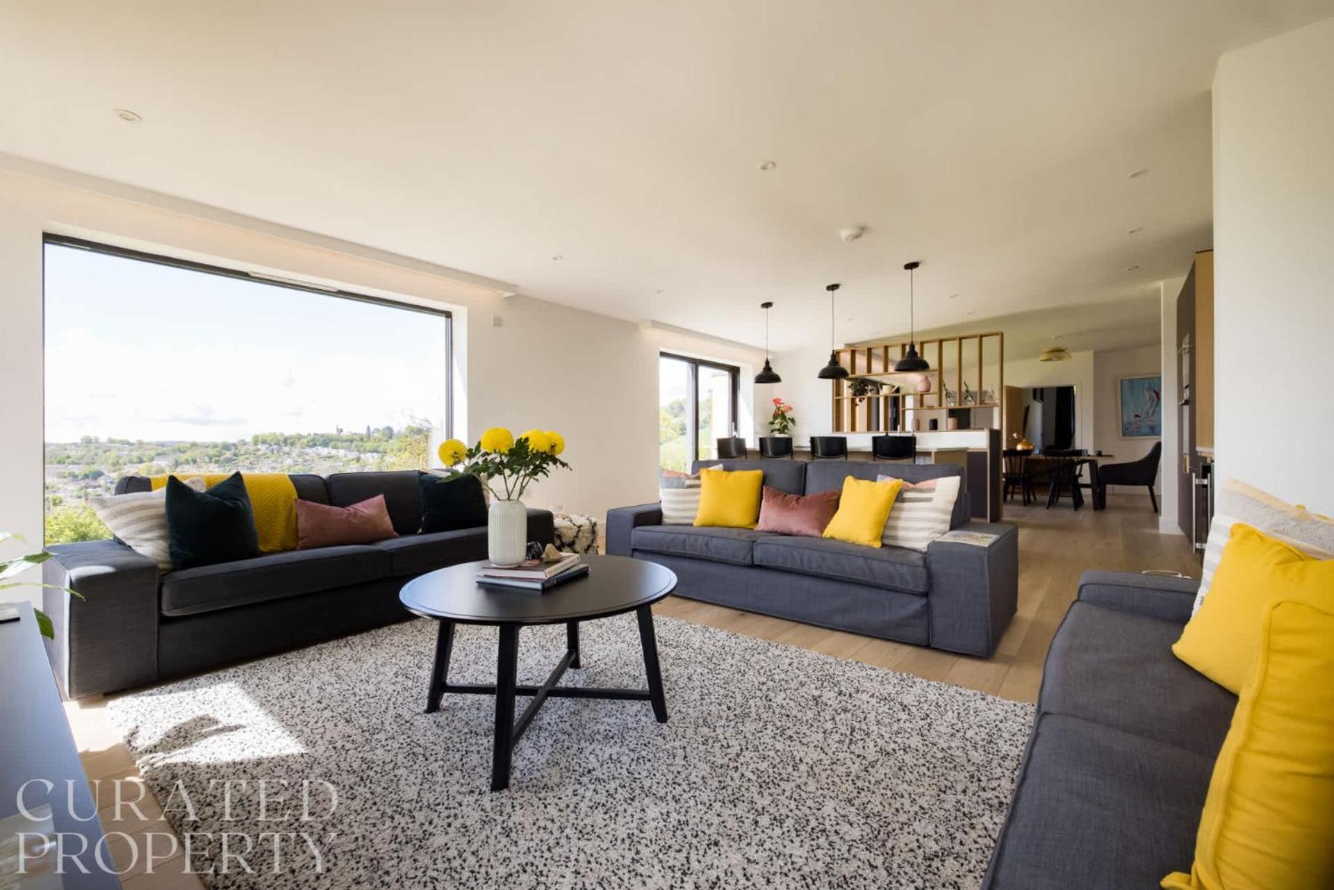 Stunning 5 Bedroom New Build With Amazing Views! Bath Dış mekan fotoğraf